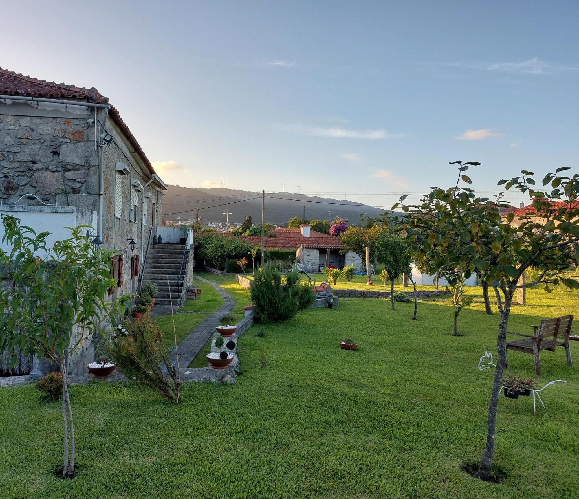 Готель Quinta Da Ponte Віана-ду-Каштелу Екстер'єр фото